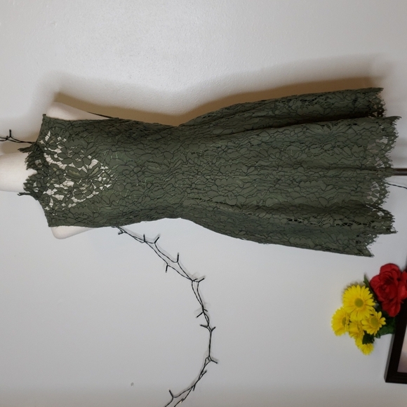 NEW Keepsake Porcelain Green Lace Open Back Dress Mini Keyhole Bohemian Summer - Picture 9 of 16